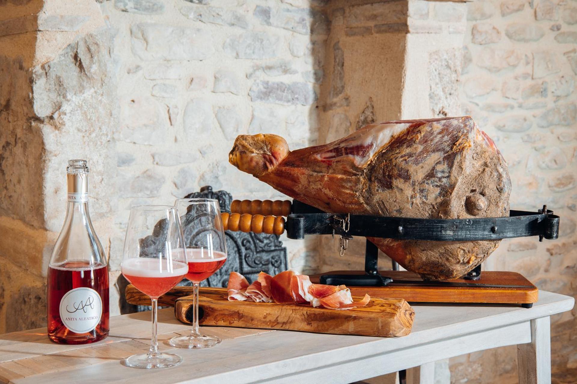 Molinella Alloggio per agriturismo Assisi